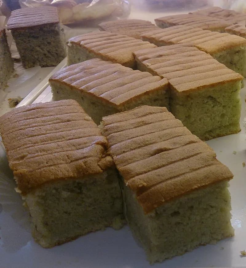 Resep Bolu Pisang Kukus: Lembut, Empuk, Anti Gagal