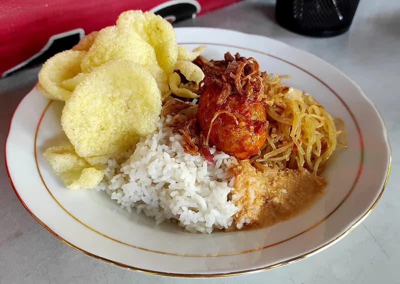 Resep Nasi Uduk Betawi Gurih yang Harum dan Pulen